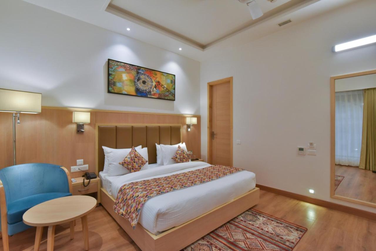 Surestay By Best Western Heritage Walk Amritsar Exterior photo