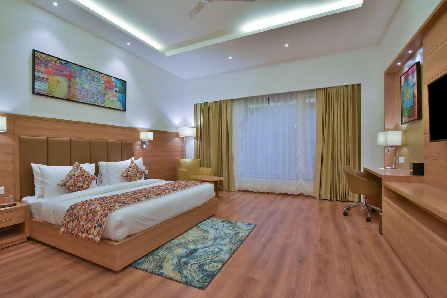 Surestay By Best Western Heritage Walk Amritsar Exterior photo
