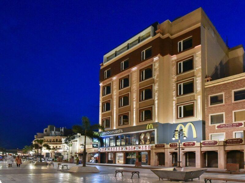 Surestay By Best Western Heritage Walk Amritsar Exterior photo