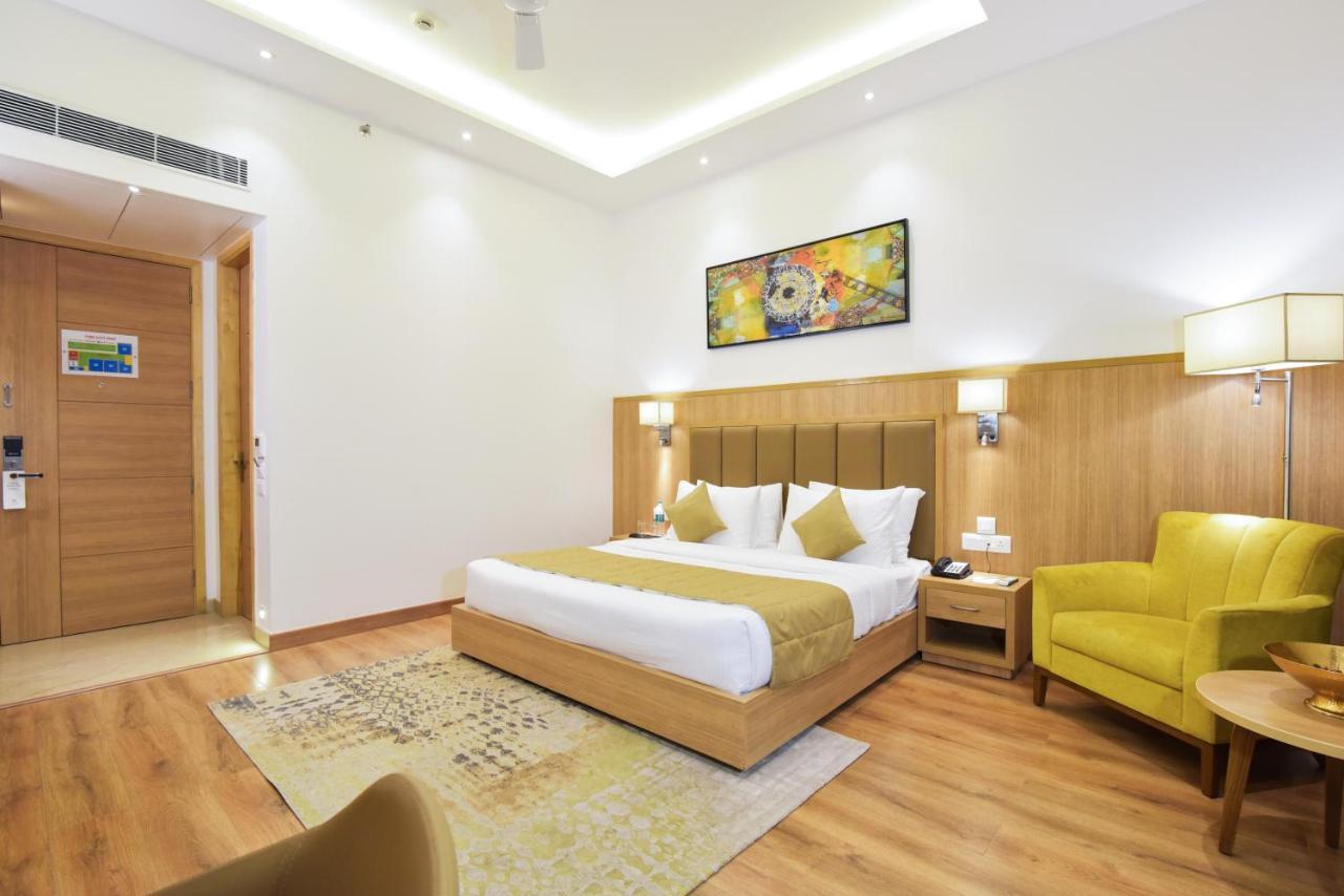 Surestay By Best Western Heritage Walk Amritsar Exterior photo